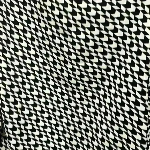 SHEIN black and white checkered business office blouse top size small US 4 shirt - Picture 4 of 6